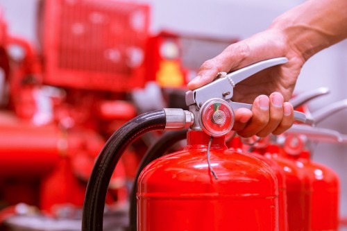 Нужен ли сертификат пожарной безопасности на огнетушители